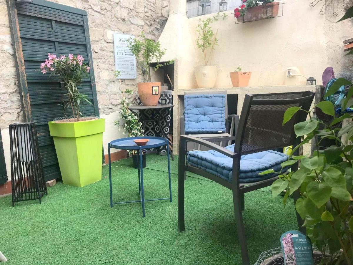 Ferienhaus Maison De Charme Au Calme A Deux Pas De La Arles